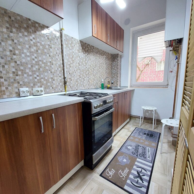 Garsoniera cu centrala, Bd Ferdinand intersectie Sos. Pantelimon, Obor